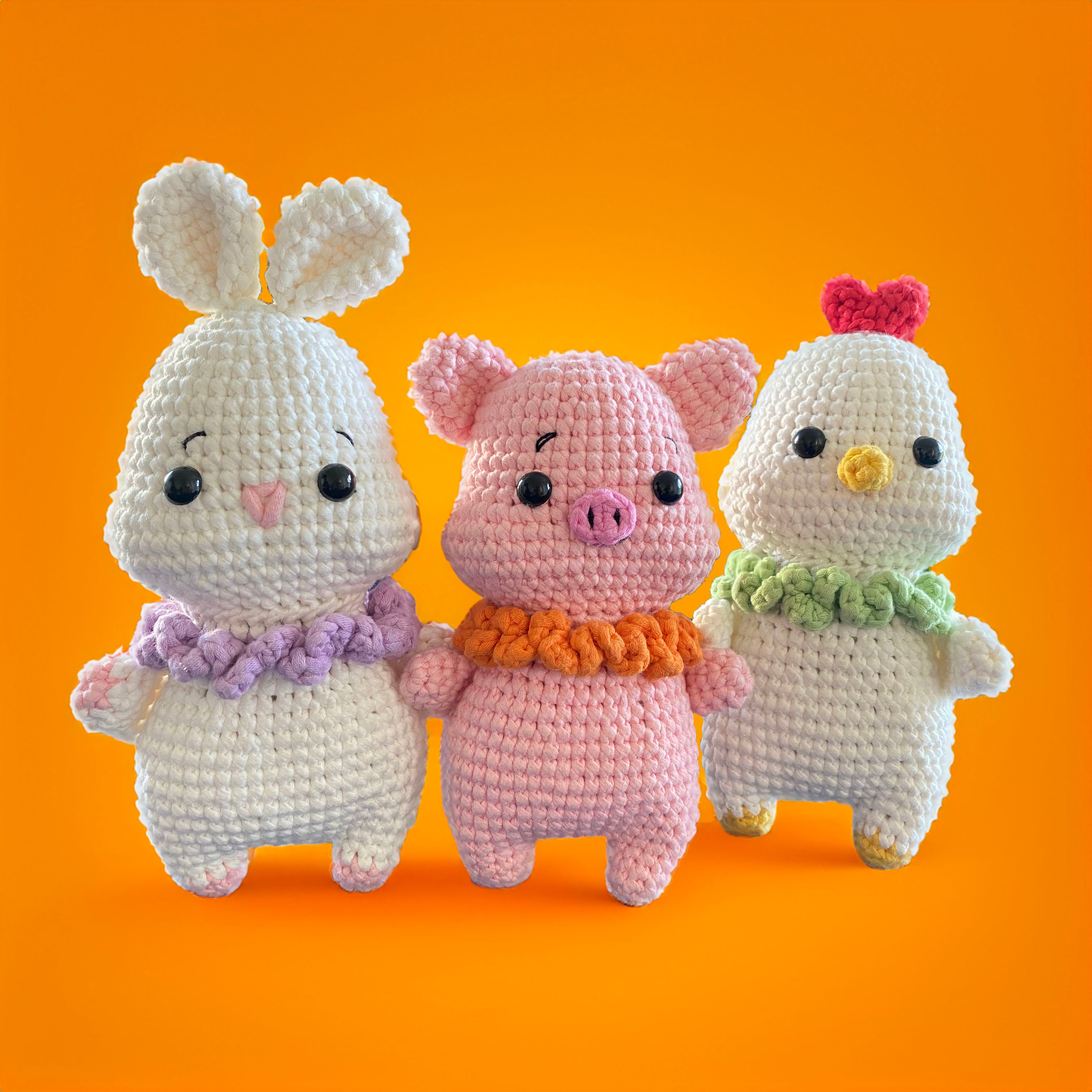 Lot de 3 Kits de crochet débutant : Lola, Carlos et Patrick – Cuddly Kits